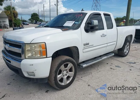 2011 Chevrolet Silverado 1500 Lt z USA, uszkodzony, nr VIN 1GCRCSE01BZ463301